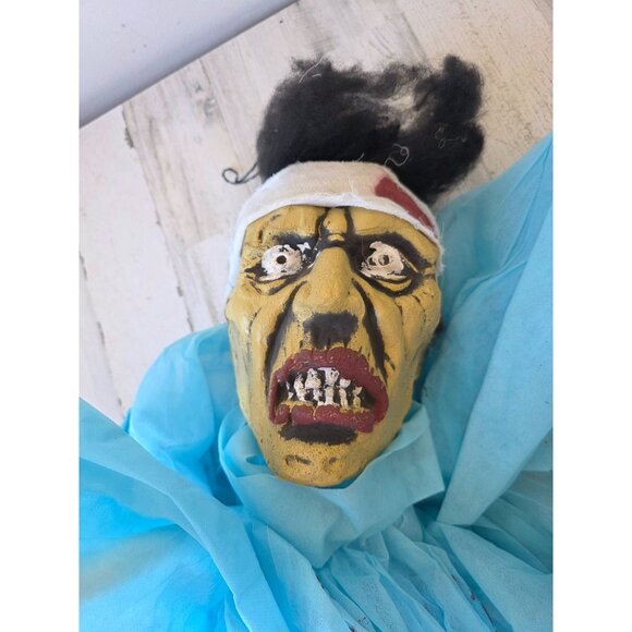 Halloween surgeon zombie hospital Halloween hanging decor life size scary with g - Picture 7 of 7